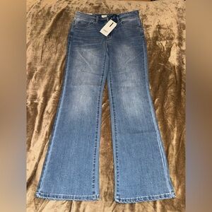 Oat Mid Rise Kick Boot Jeans